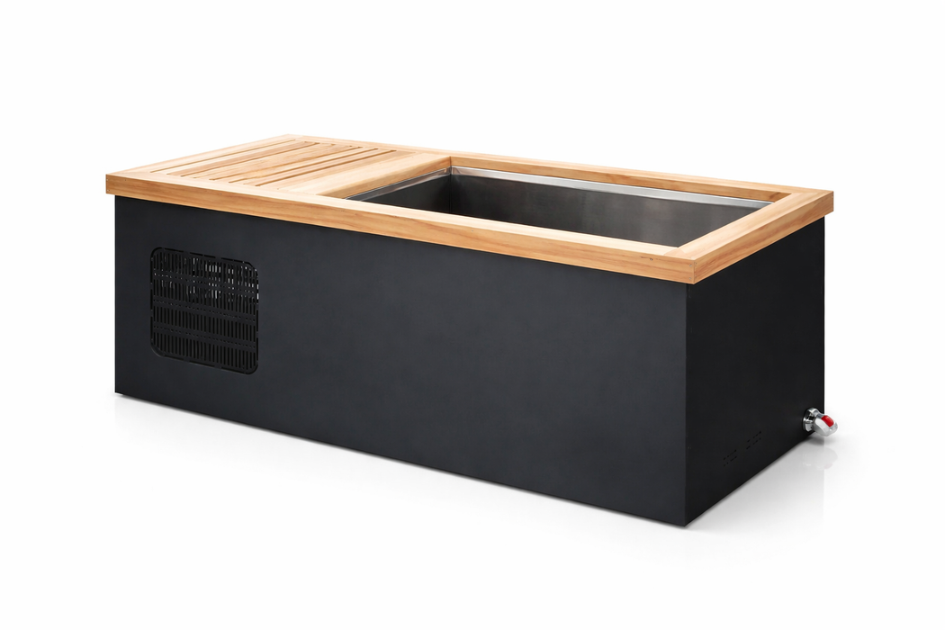 Stainless Steel Cold Plunge Tub with Integrated Chiller and Cedar Exterior